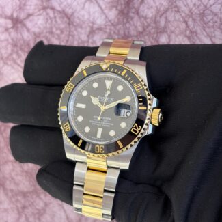 Rolex Submariner Date